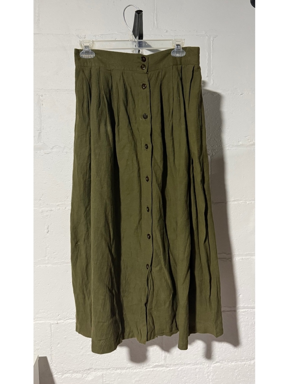 Vintage Briggs New York size 16 100% cotton olive green button front maxi skirt